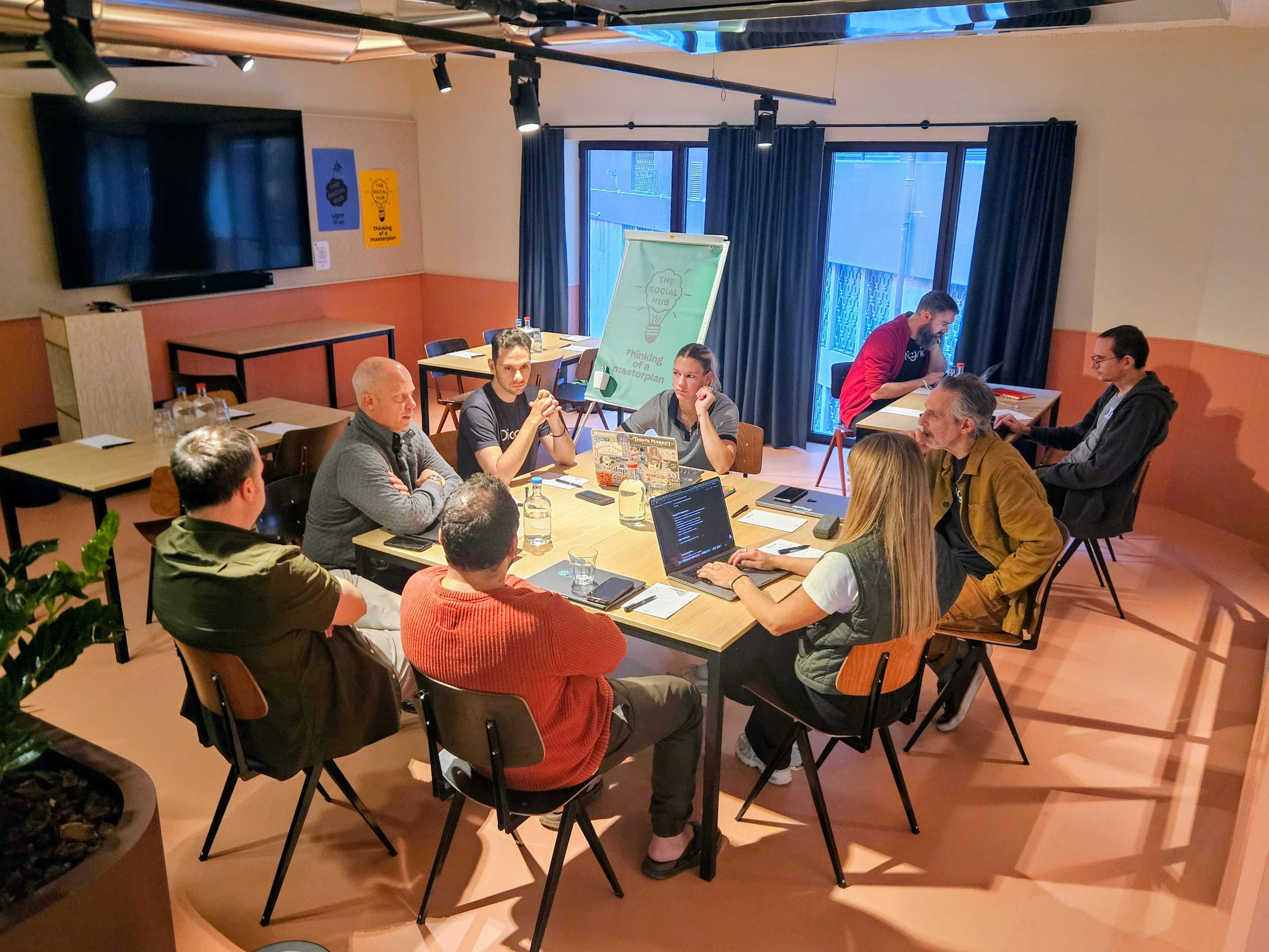 Diagrid team planning session